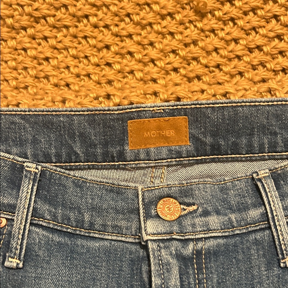 MOTHER High Rise Jeans in Denim Blue